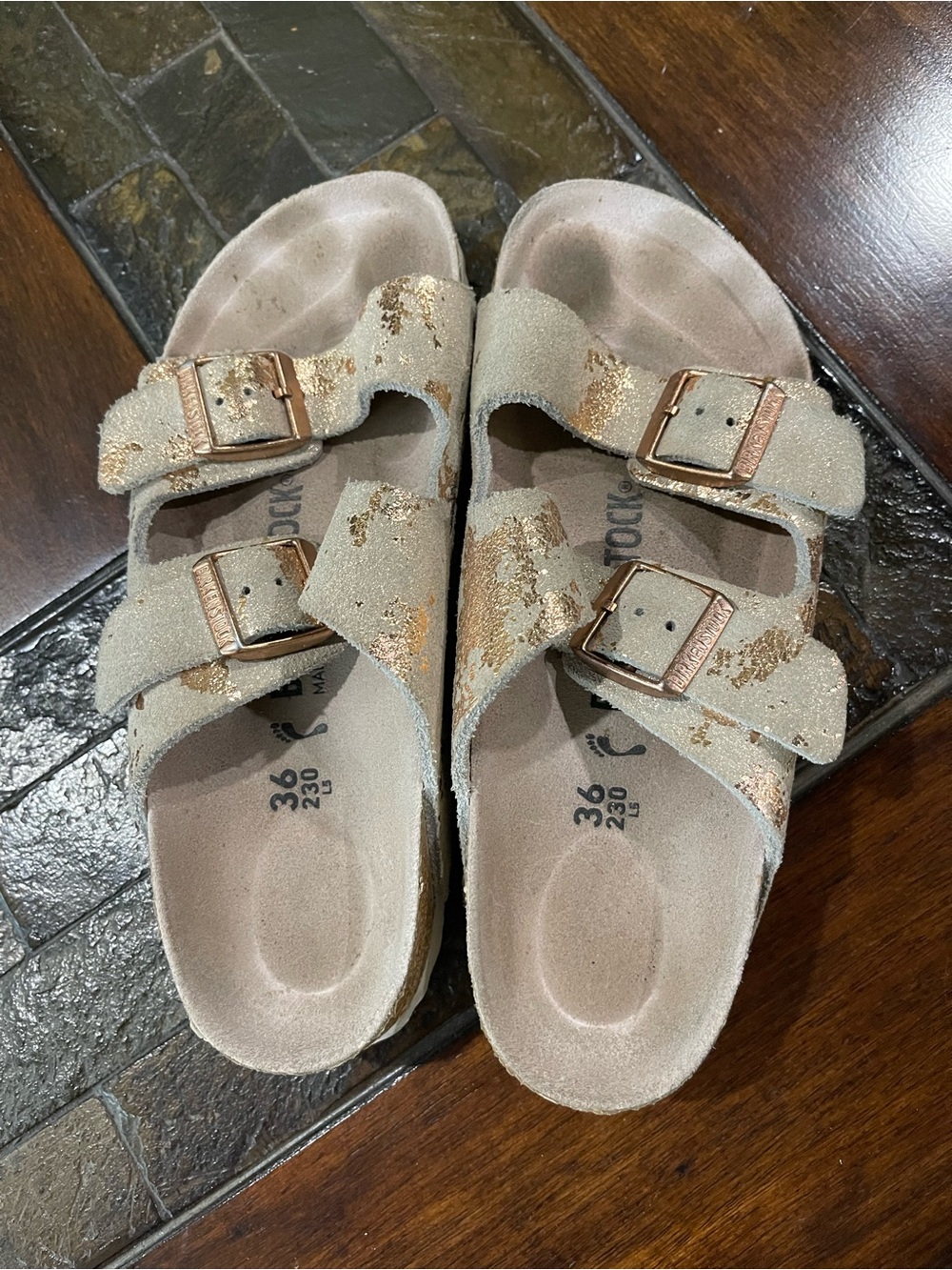 Birkenstock Arizona Metallic Suede Sandals in Rose - Picture 11 of 11